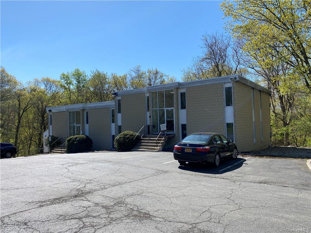 Commercial Lease Mountainview  Rockland, NY 10960, MLS-H6242885-3