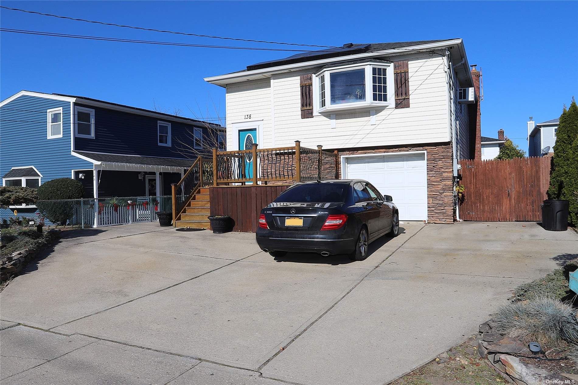 Single Family Santa Barbara  Suffolk, NY 11757, MLS-3517886-3