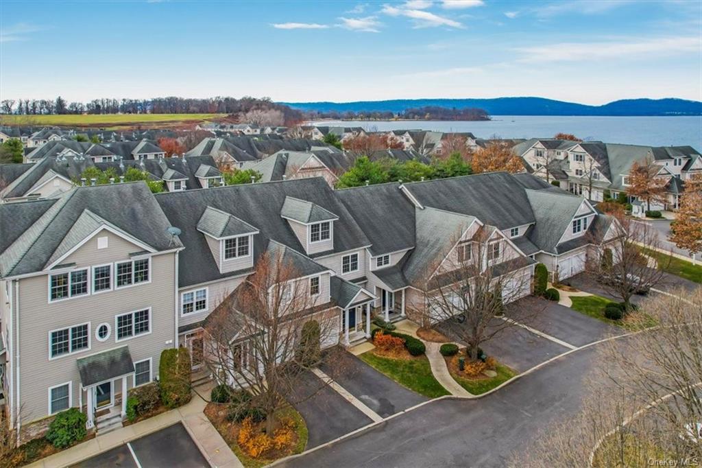 Condo Half Moon Bay  Westchester, NY 10520, MLS-H6270888-3