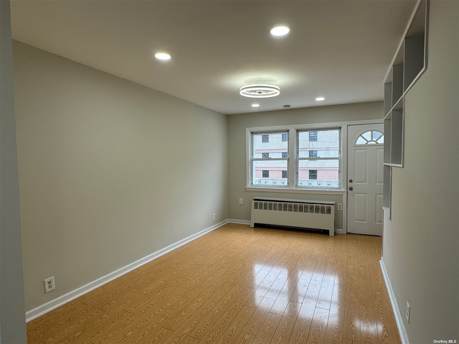 Apartment Broadway  Nassau, NY 11561, MLS-3497935-3