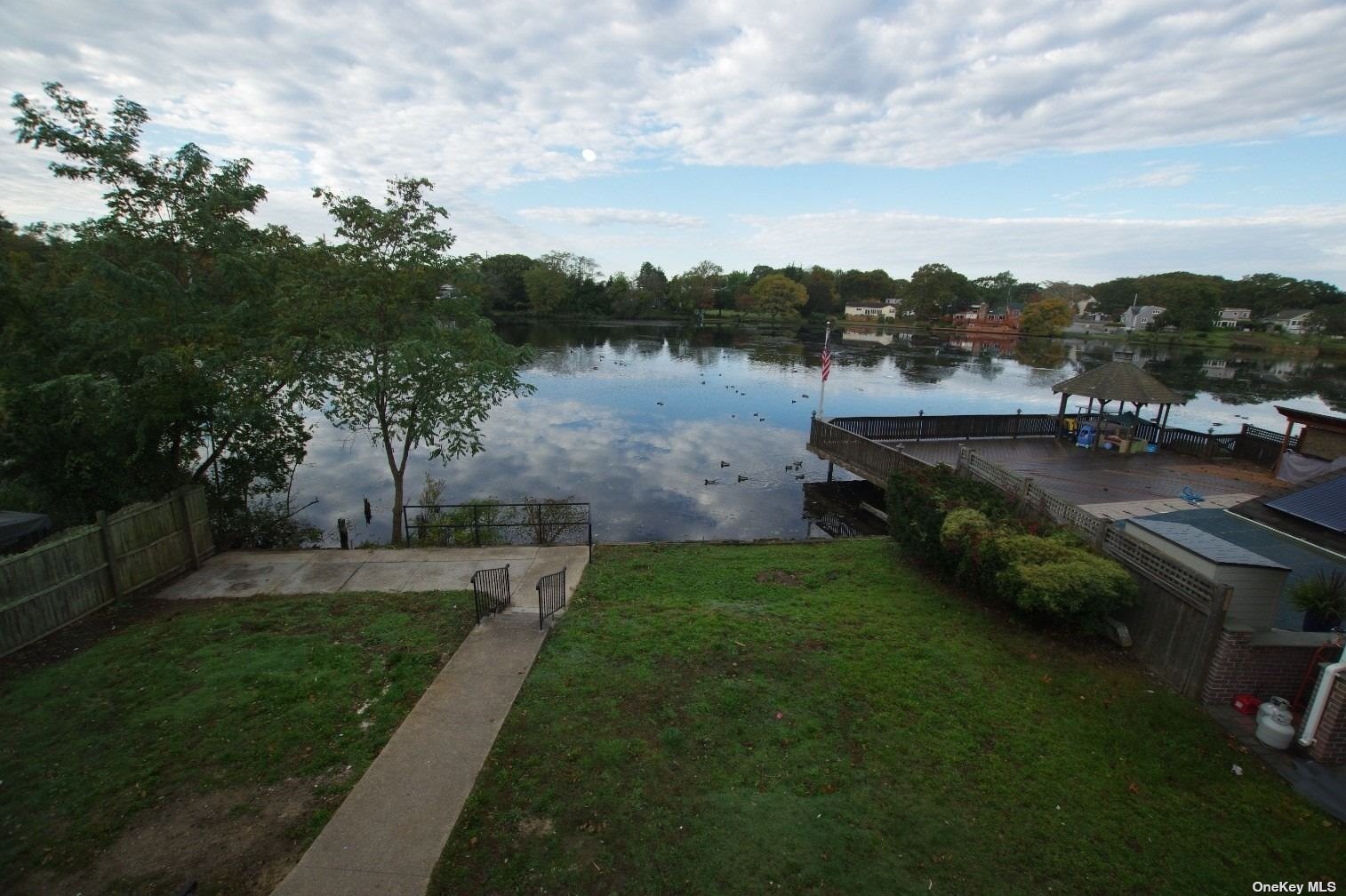 Single Family Lake  Suffolk, NY 11772, MLS-3512969-3