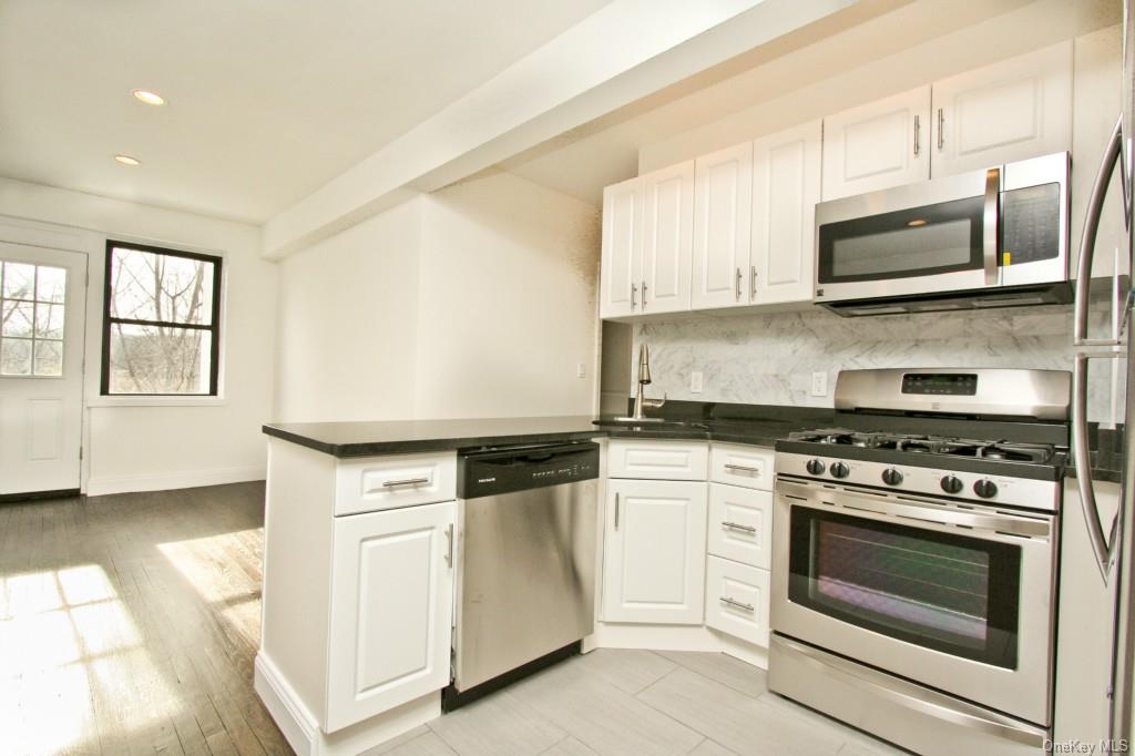 Apartment Hartsdale  Westchester, NY 10530, MLS-H6263993-3