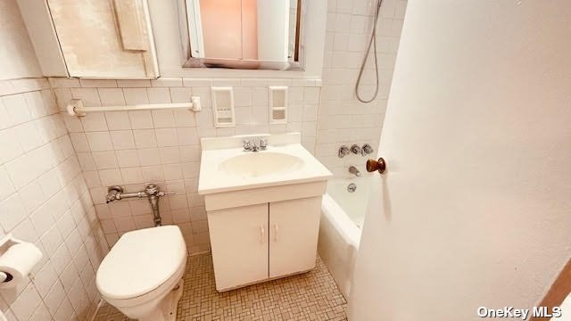 Coop Roosevelt  Queens, NY 11354, MLS-3519102-30