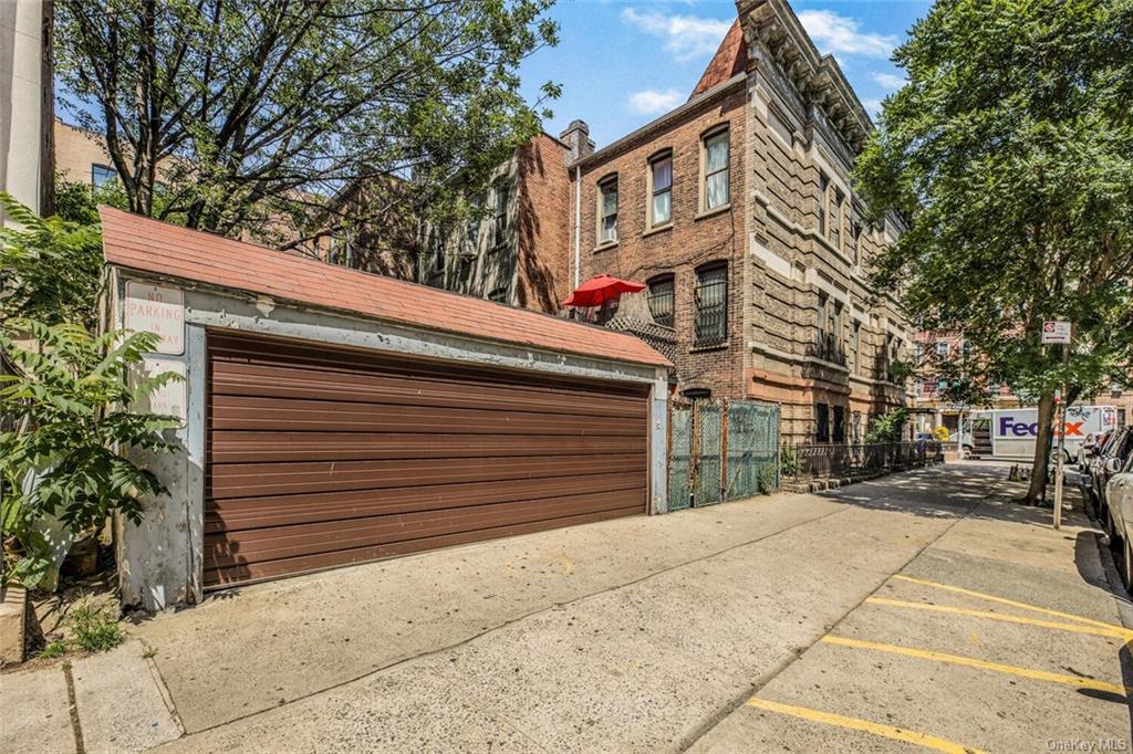 Single Family Woodruff  Brooklyn, NY 11226, MLS-H6192268-30