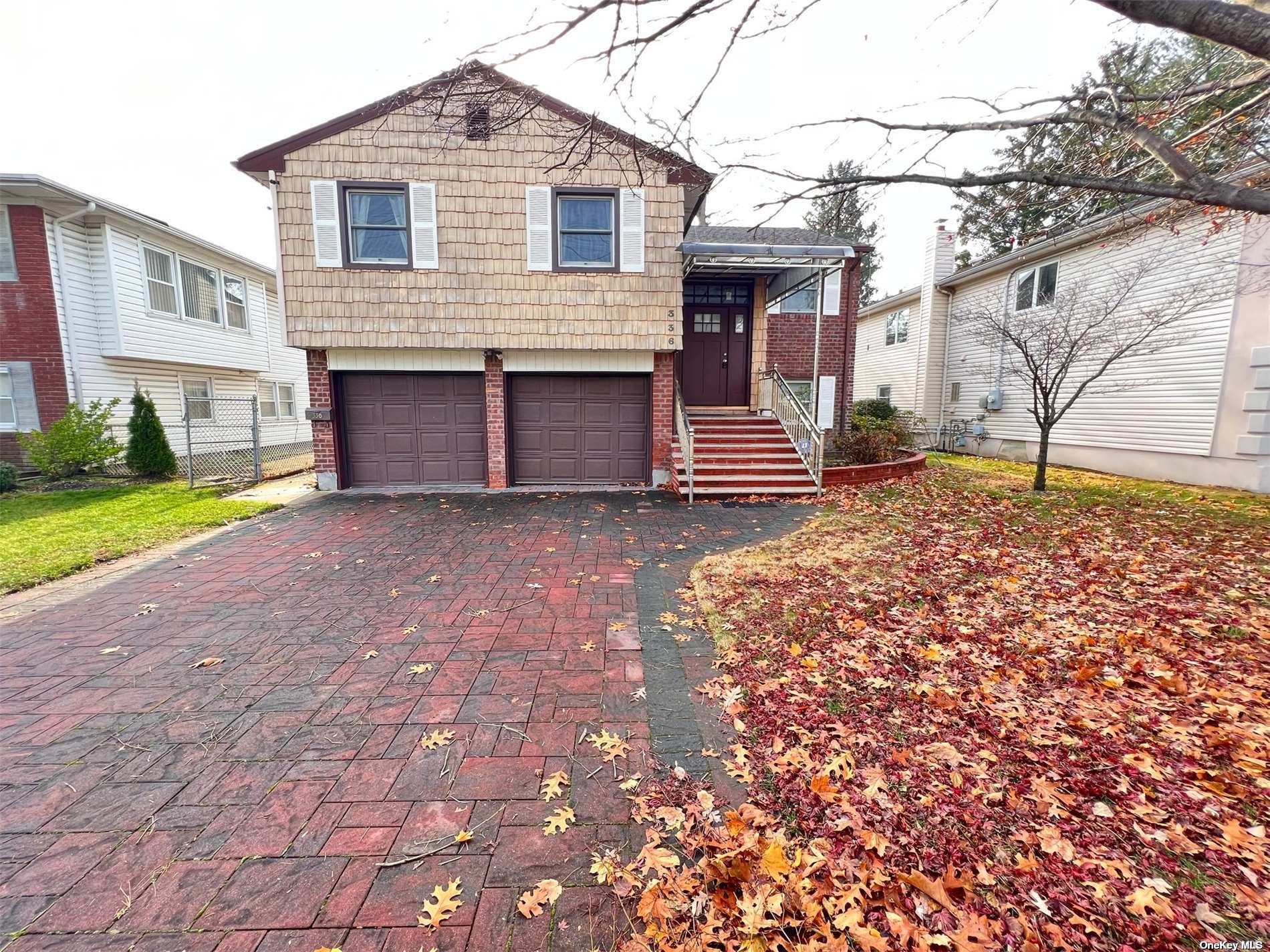 Single Family Foxhurst  Nassau, NY 11572, MLS-3519572-31