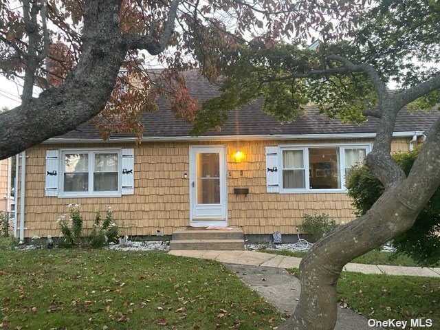 House Cambridge  Nassau, NY 11542, MLS-3510239-32