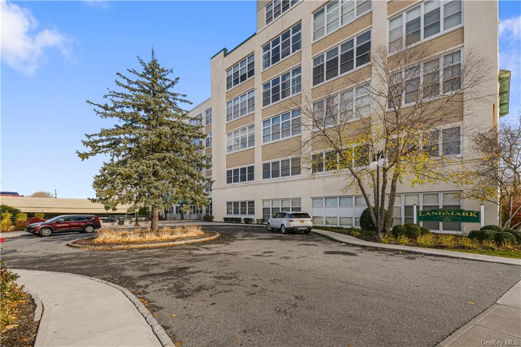 Condo Landmark  Westchester, NY 10573, MLS-H6278883-32