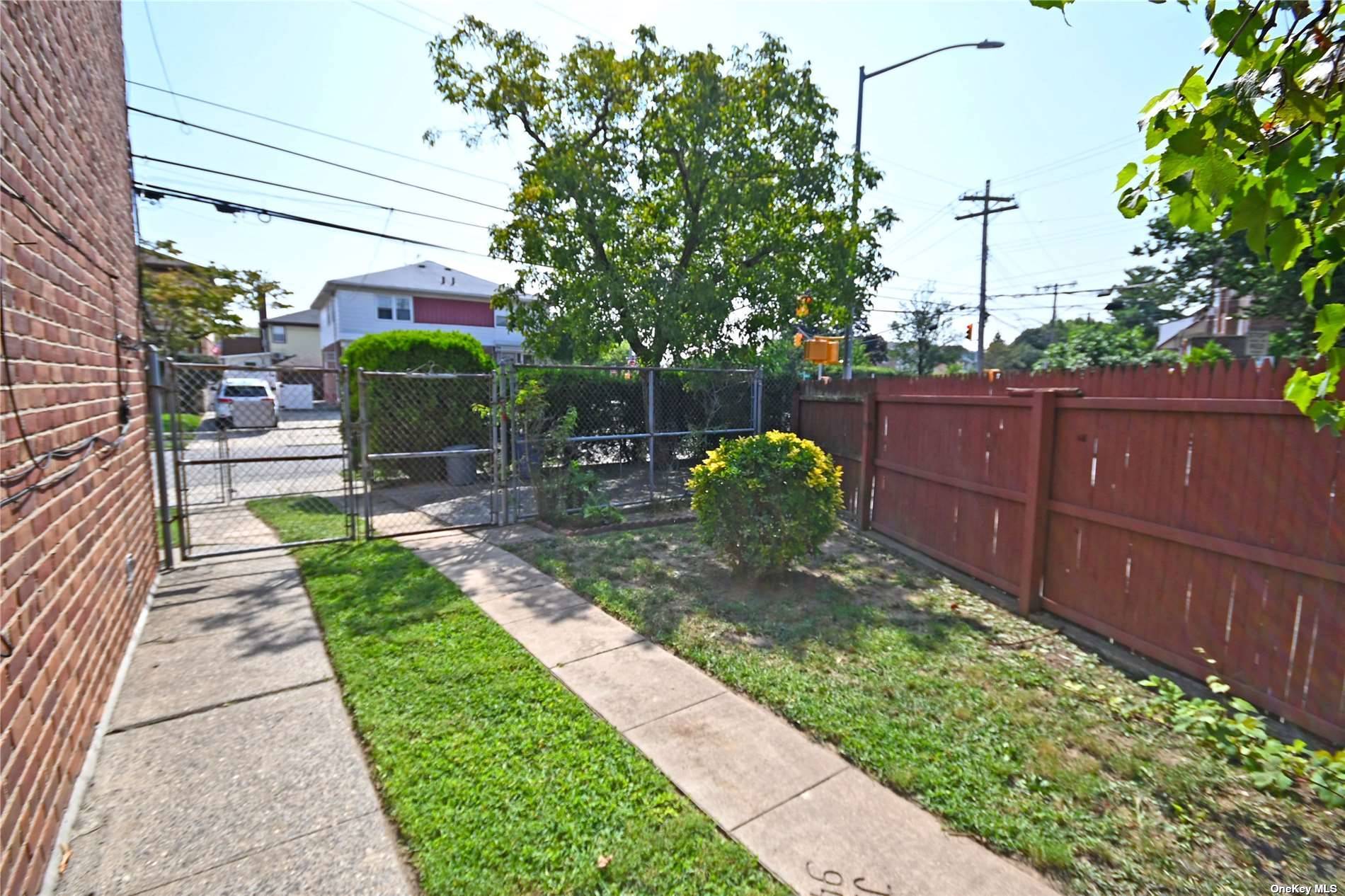 Single Family 189th  Queens, NY 11358, MLS-3495707-33