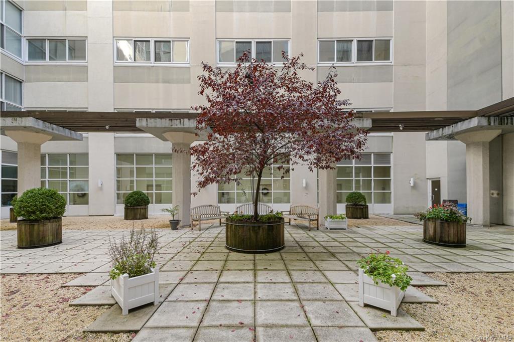 Condo Landmark  Westchester, NY 10573, MLS-H6278883-33