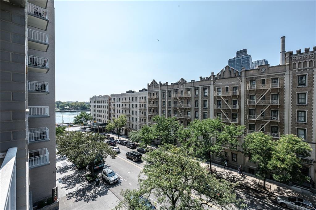 Coop 79th  Manhattan, NY 10075, MLS-H6263409-34