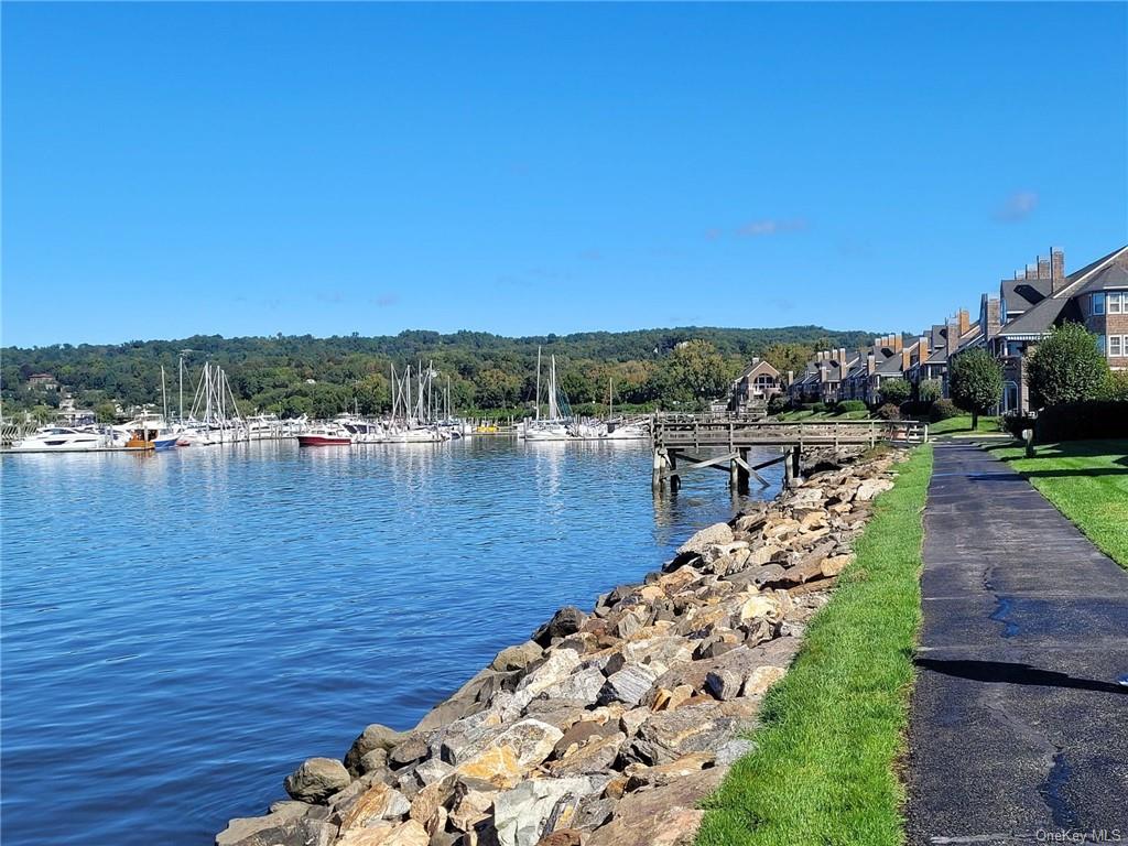 Apartment Half Moon Bay  Westchester, NY 10520, MLS-H6278442-34