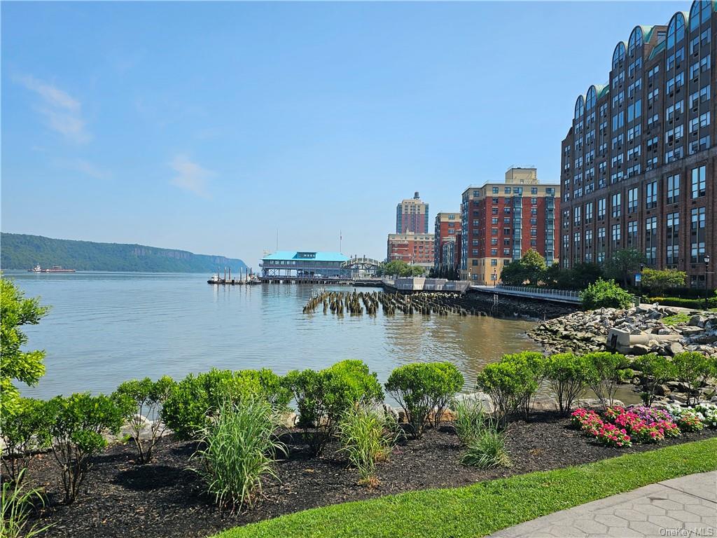 Apartment Water Grant  Westchester, NY 10701, MLS-H6280572-34