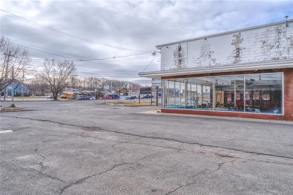 Commercial Sale Ulster  Ulster, NY 12401, MLS-H6274880-34