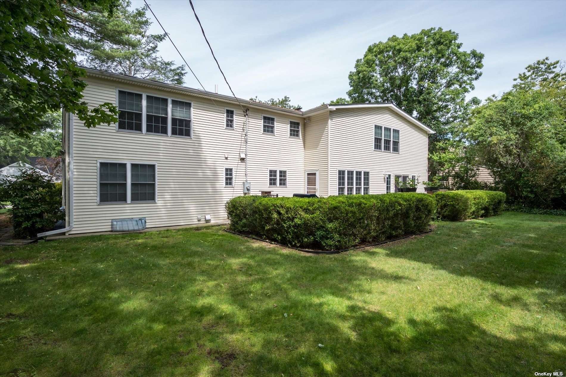 Single Family Westwood  Nassau, NY 11577, MLS-3485844-35