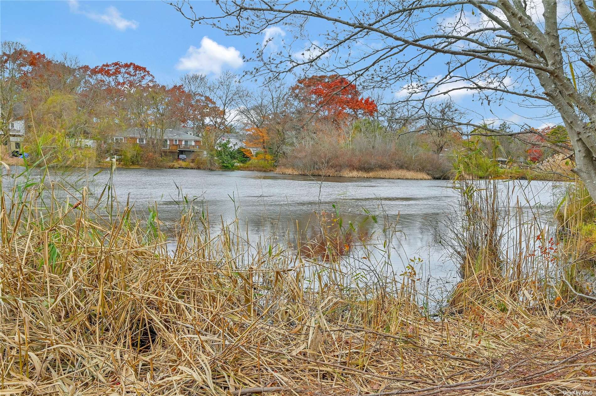 Single Family Lake  Suffolk, NY 11772, MLS-3518915-35