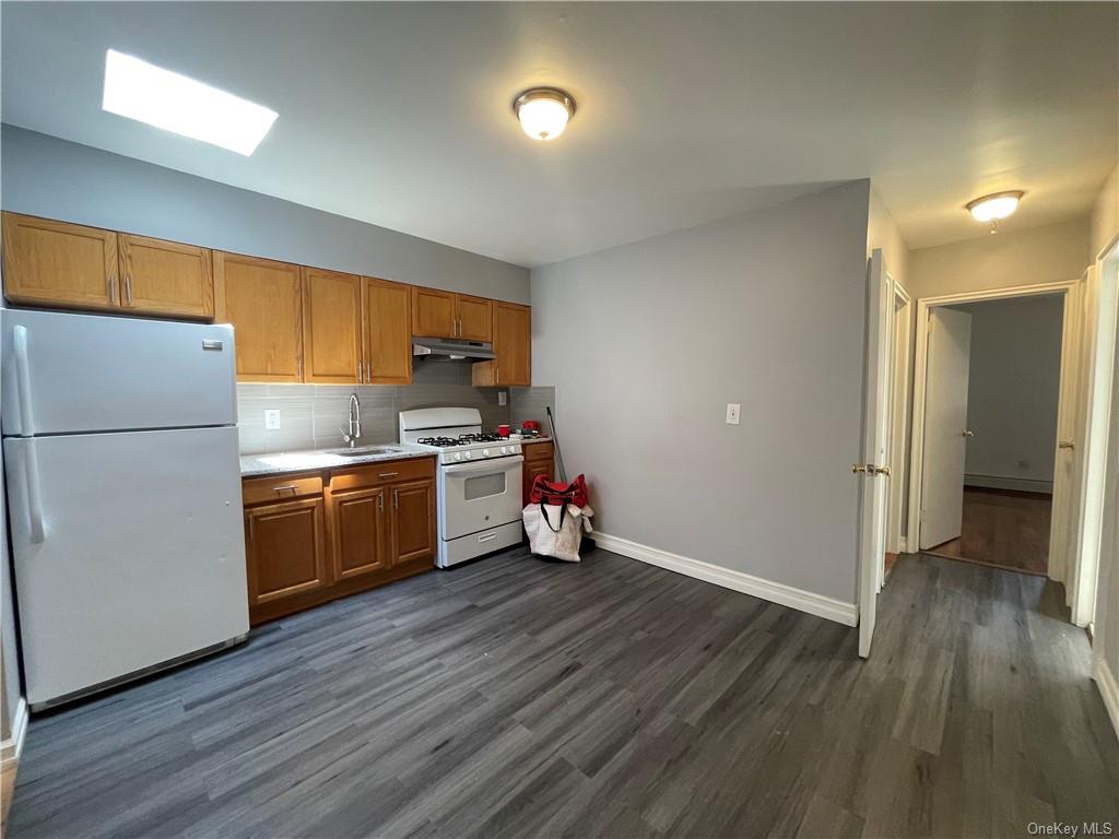 Apartment 223  Bronx, NY 10466, MLS-H6248000-4