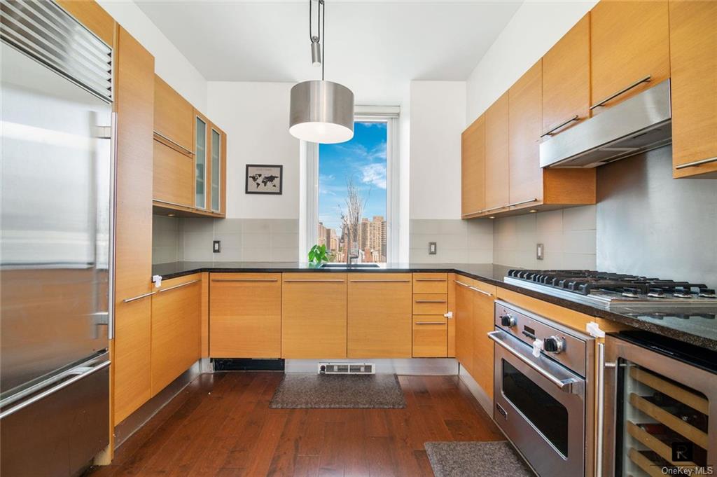 Condo W End  Manhattan, NY 10023, MLS-H6273276-4