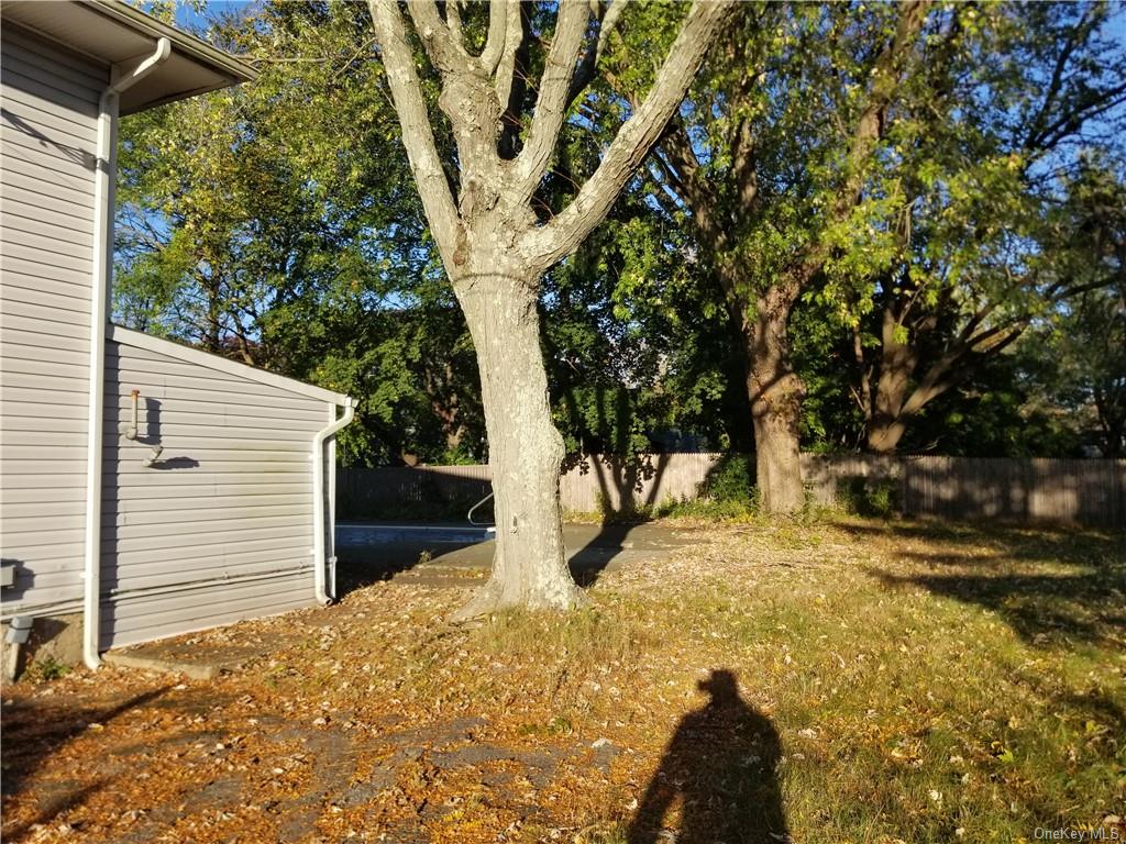 Single Family Pumpkin  Suffolk, NY 11731, MLS-H6277358-4