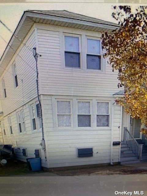 House Murdock  Nassau, NY 11572, MLS-3520436-4