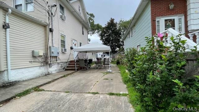 Two Family Jamaica  Nassau, NY 11580, MLS-H6264540-4