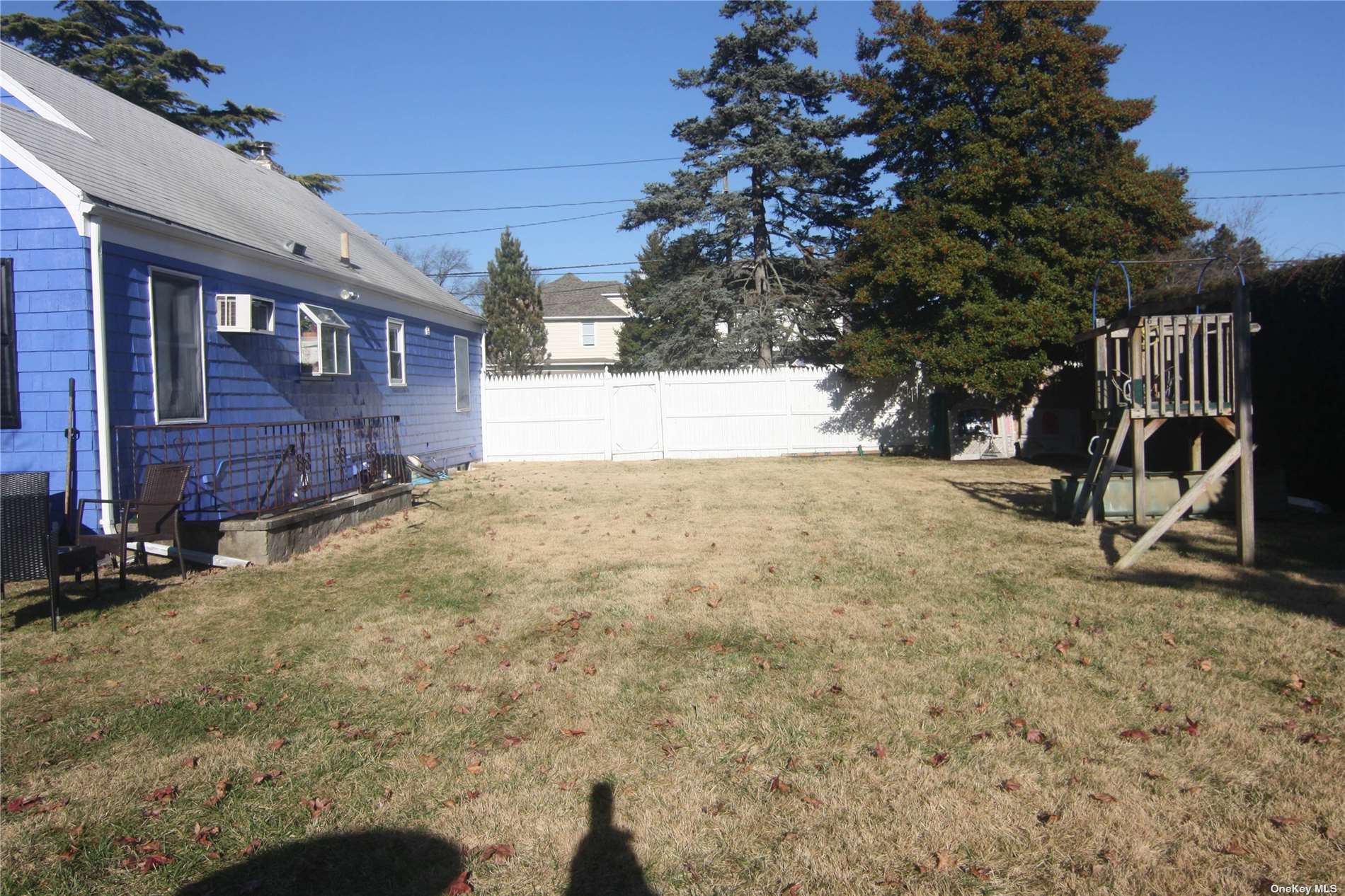 Single Family Maple  Nassau, NY 11550, MLS-3520674-4