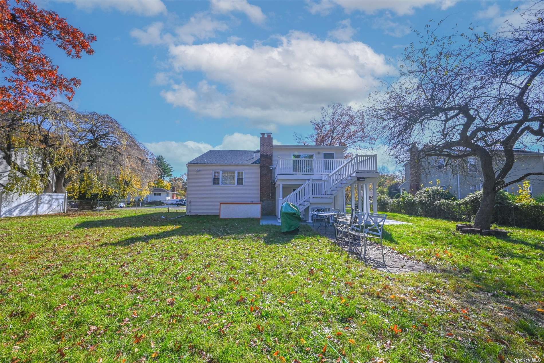 Single Family Tremont  Suffolk, NY 11717, MLS-3516686-4