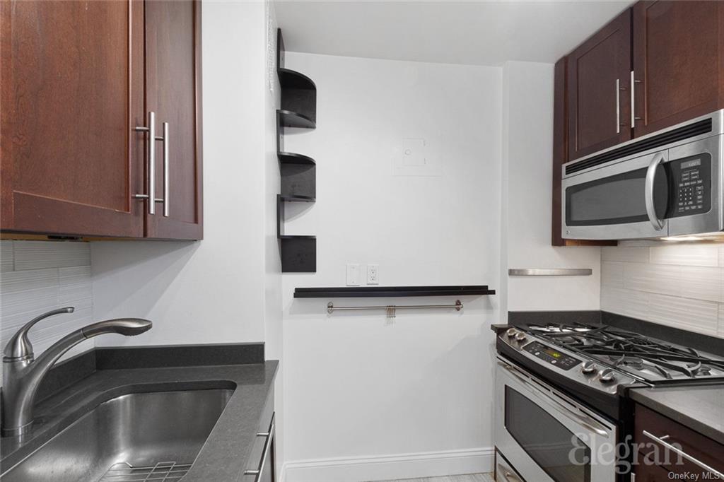 Coop E 72nd St  Manhattan, NY 10021, MLS-H6247689-4