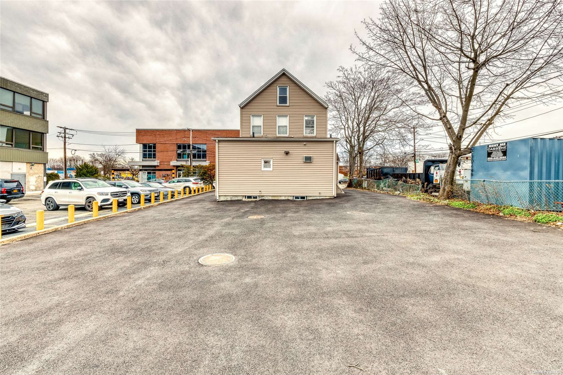 Commercial Sale Carl  Nassau, NY 11801, MLS-3483696-4