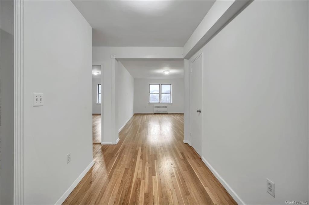 Coop Bronx River  Westchester, NY 10704, MLS-H6267707-4