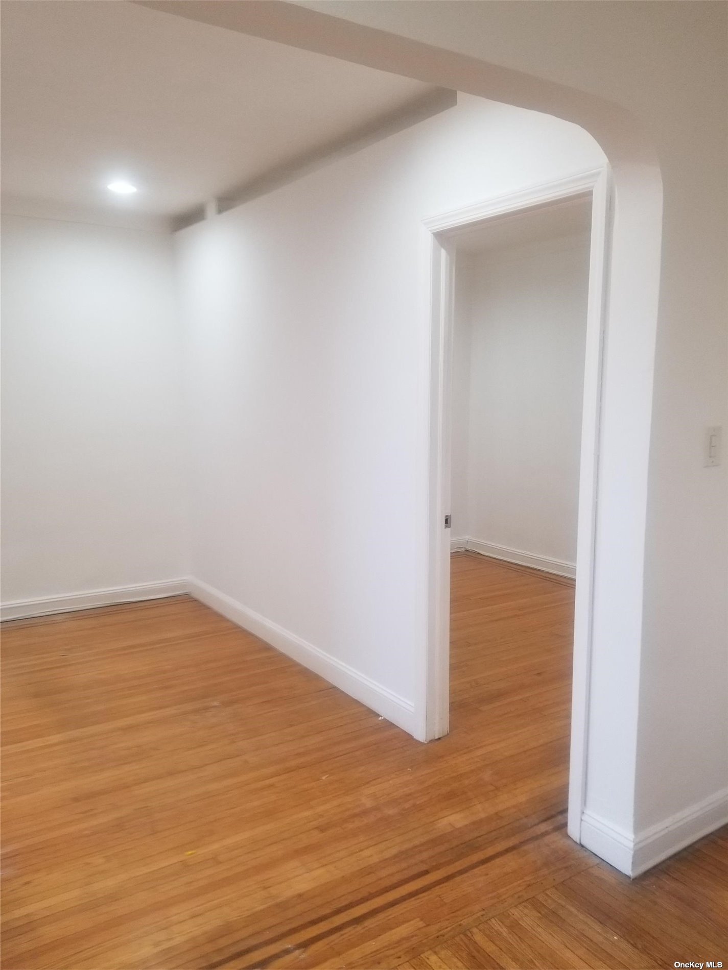 Apartment 35th  Queens, NY 11372, MLS-3504804-4