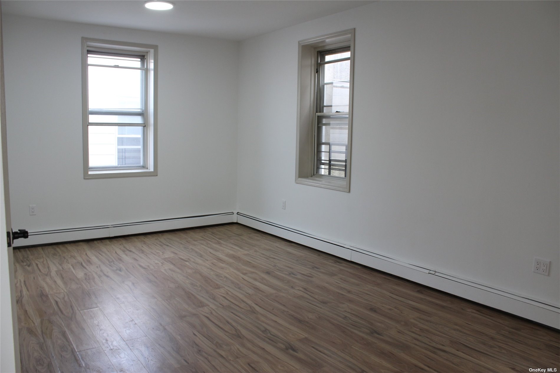 Apartment Rockaway Beach  Queens, NY 11693, MLS-3494877-4