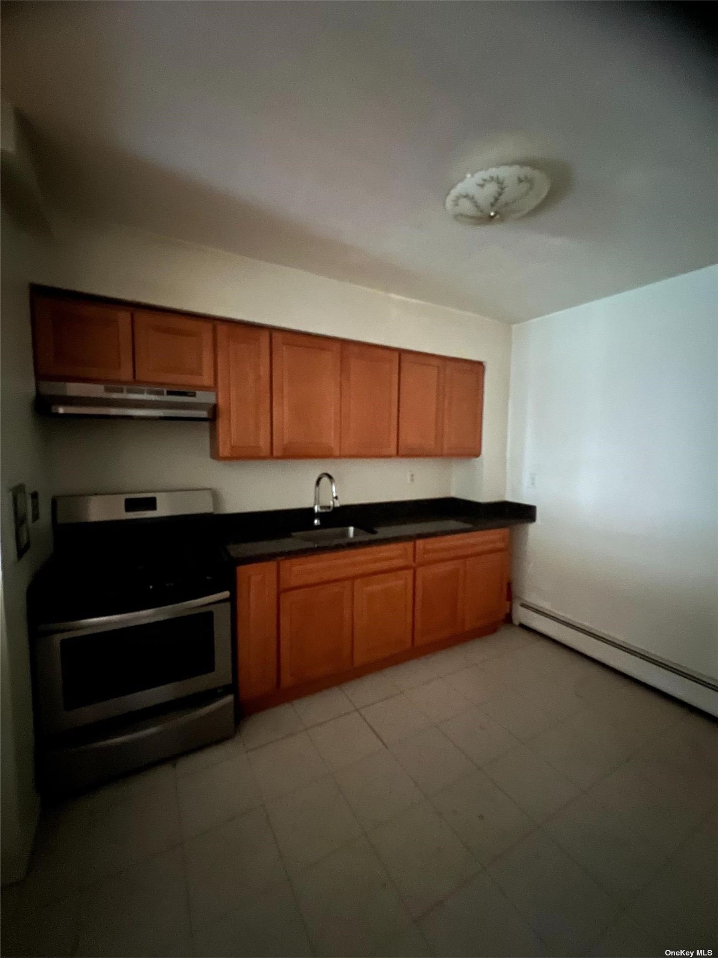 Apartment 103rd St  Queens, NY 11416, MLS-3499972-4
