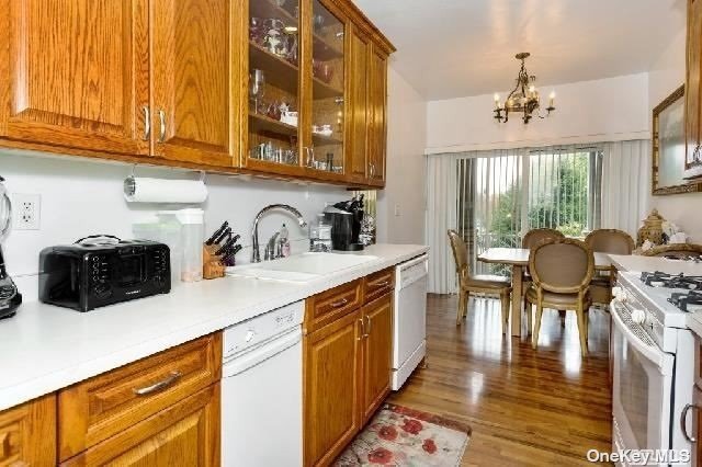 Condo Carriage  Nassau, NY 11803, MLS-3520224-5