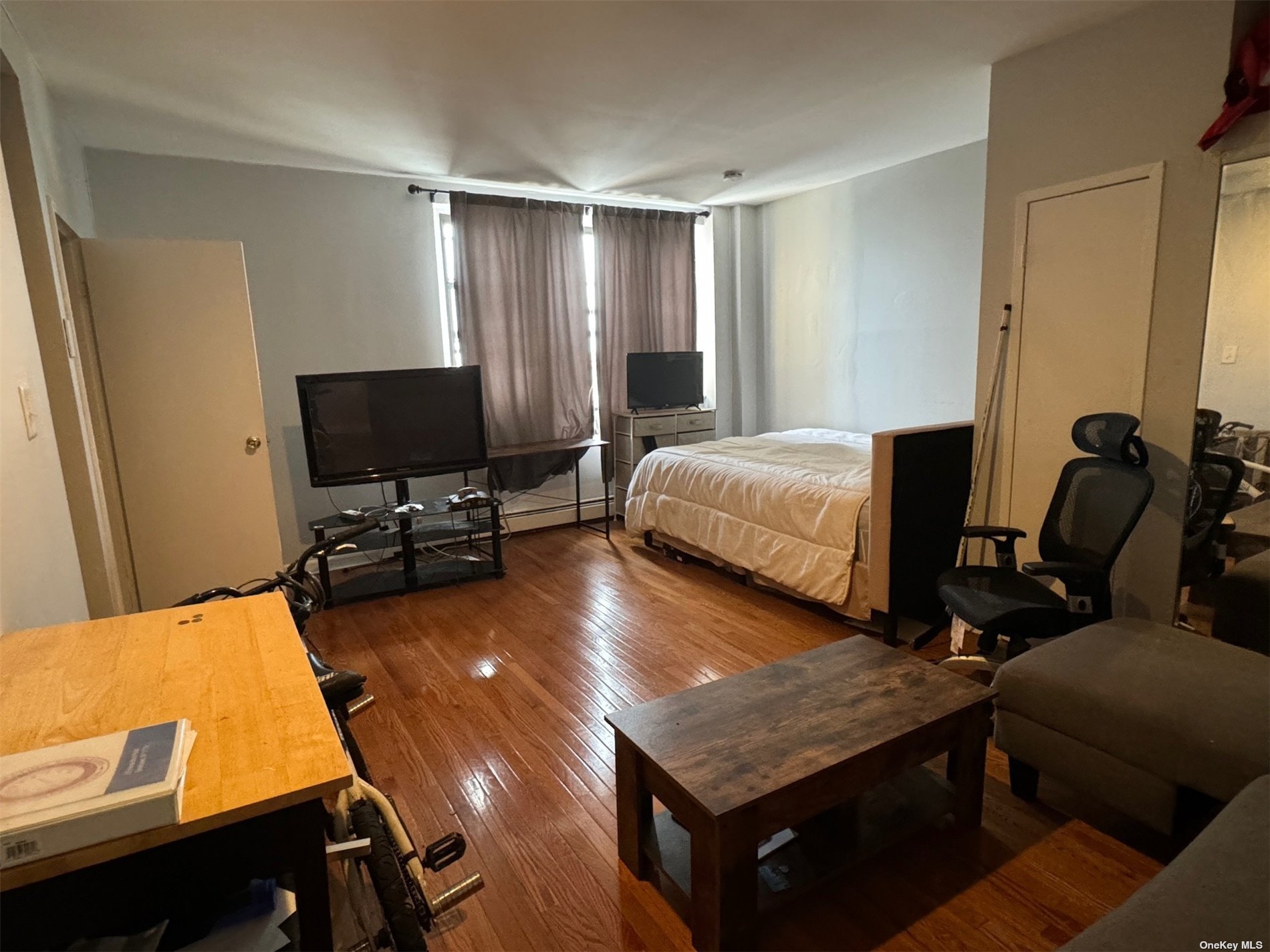 Apartment Riverside Blvd.  Nassau, NY 11561, MLS-3514285-5
