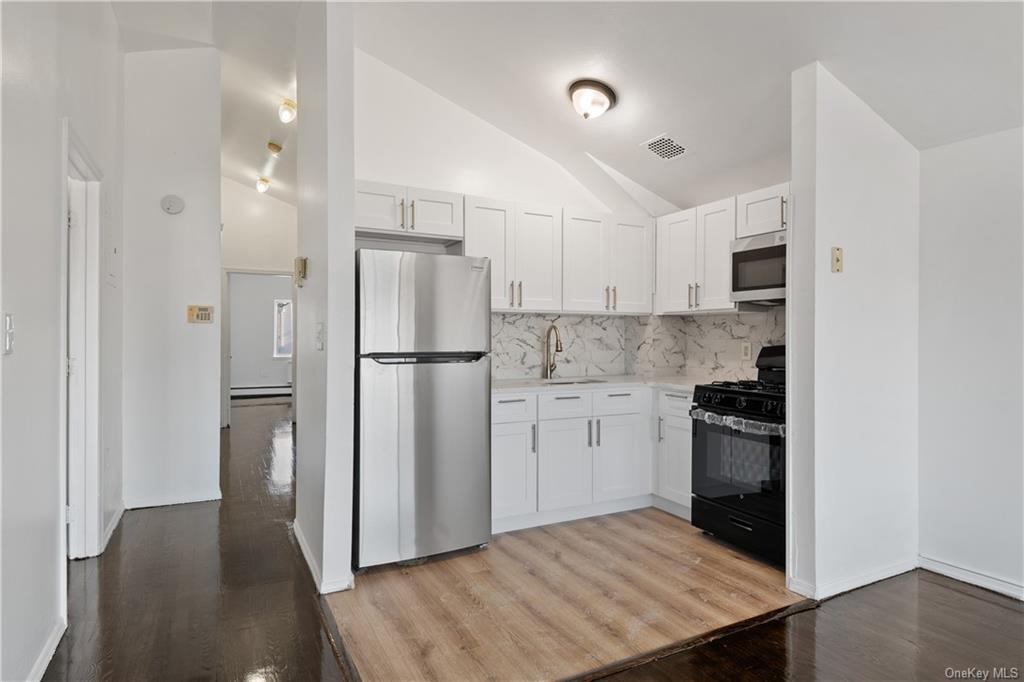 Apartment Torry  Bronx, NY 10473, MLS-H6281299-5