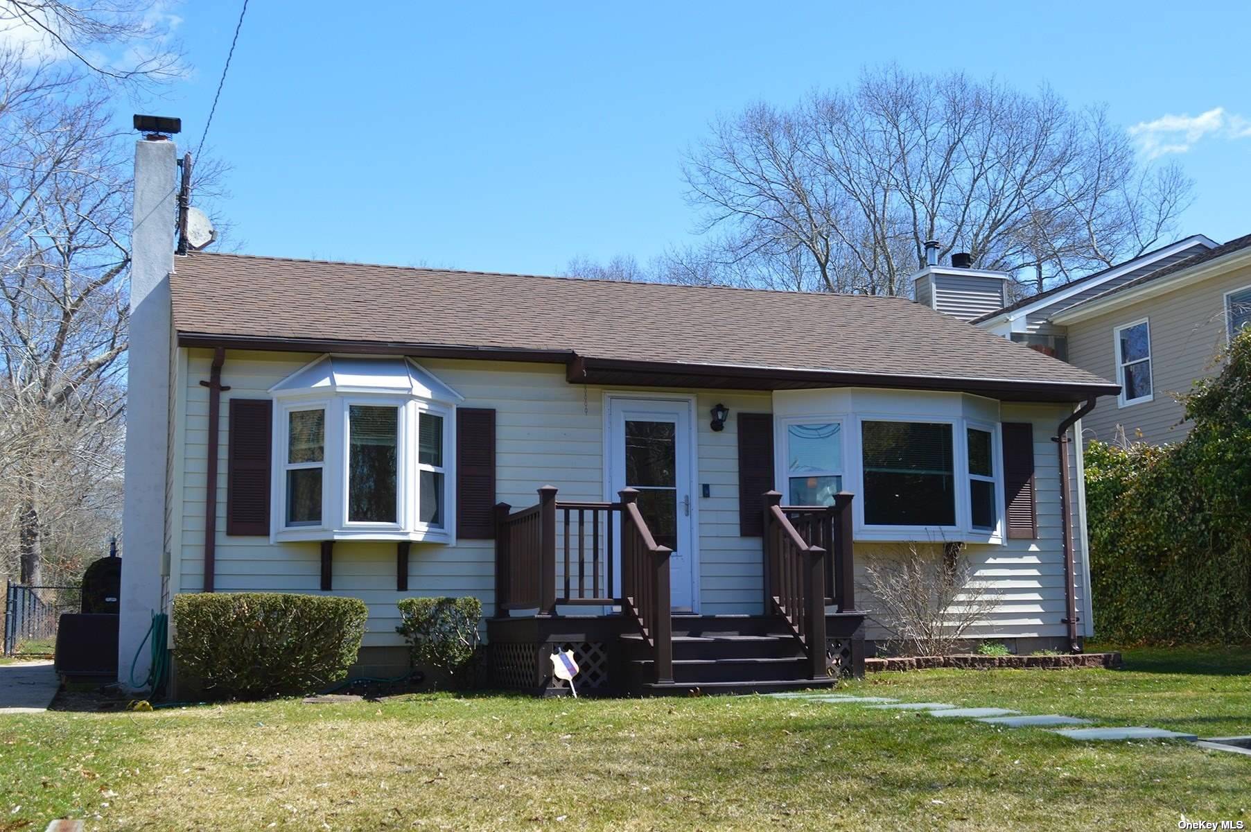 Single Family Squiretown  Suffolk, NY 11946, MLS-3519340-5