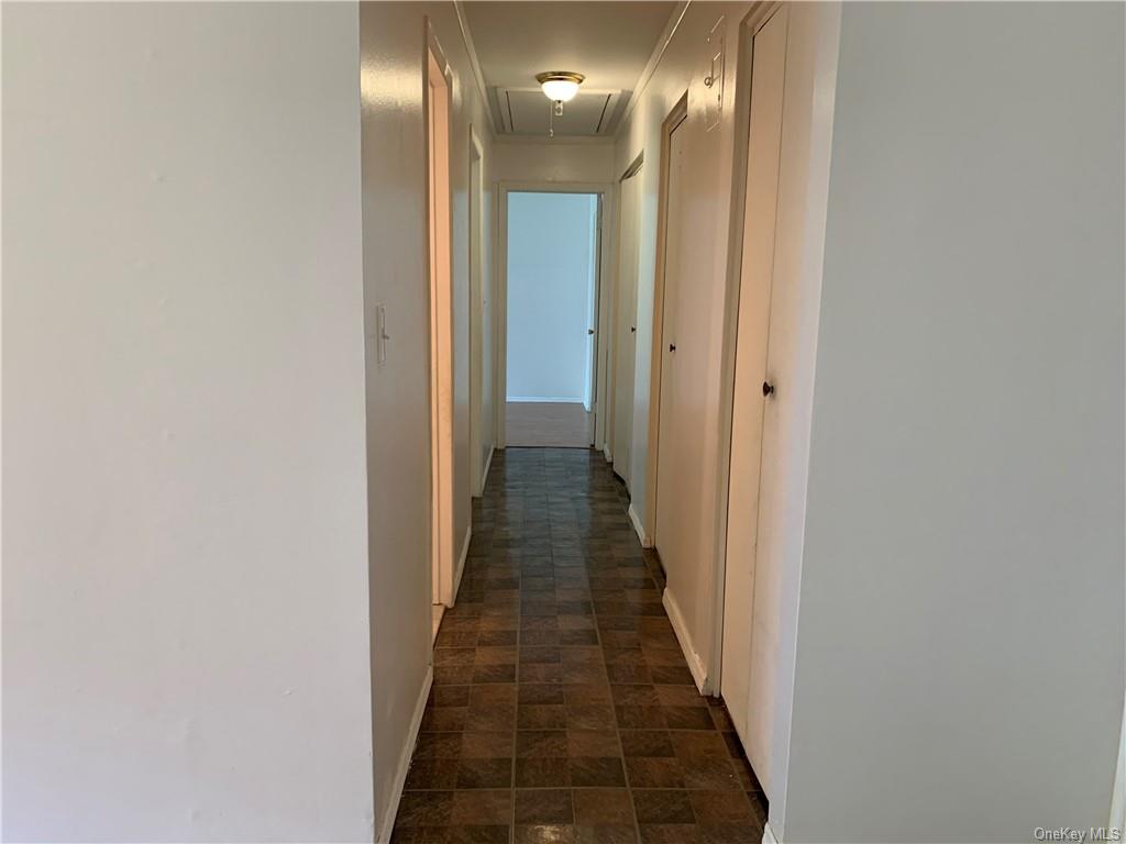 Apartment Old Country  Westchester, NY 10523, MLS-H6264636-5