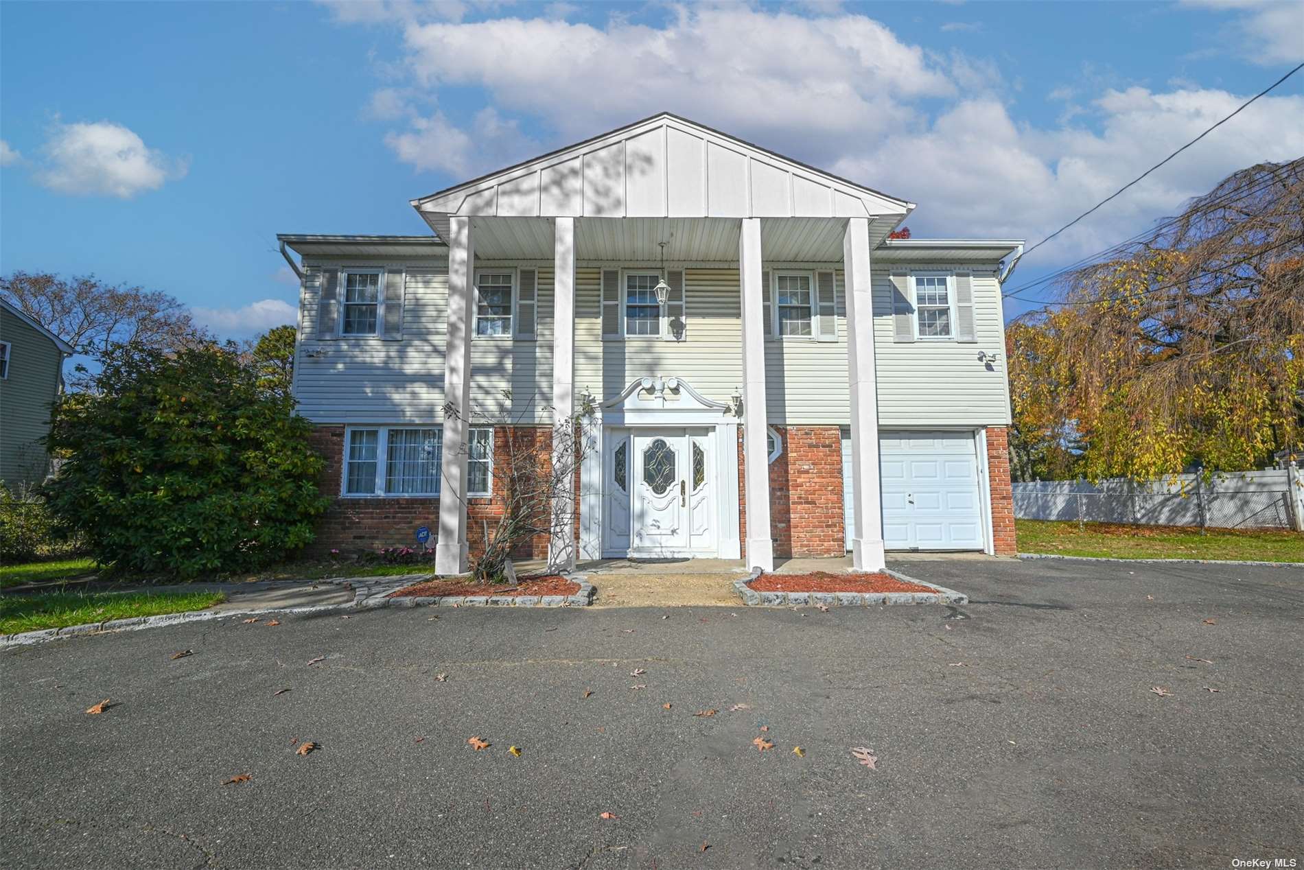 Single Family Tremont  Suffolk, NY 11717, MLS-3516686-5