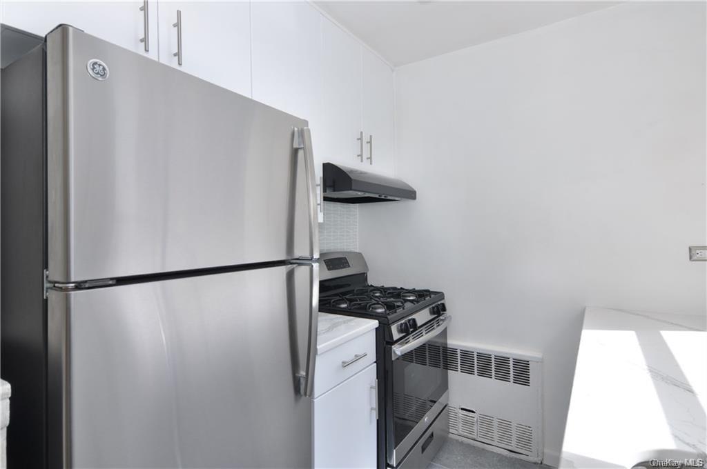 Apartment Matthews  Bronx, NY 10462, MLS-H6256732-5