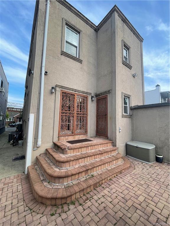 Single Family Hobart  Bronx, NY 10461, MLS-H6267842-5