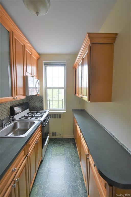 Coop Bronx River  Westchester, NY 10708, MLS-H6247109-6