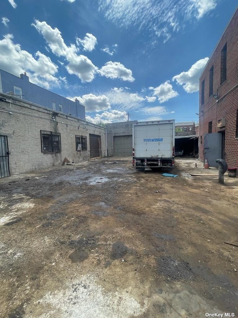 Commercial Lease Flushing  Queens, NY 11385, MLS-3498196-6