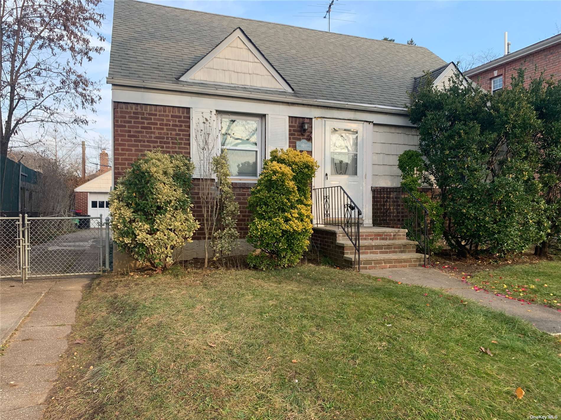 House 262nd  Queens, NY 11004, MLS-3519319-6