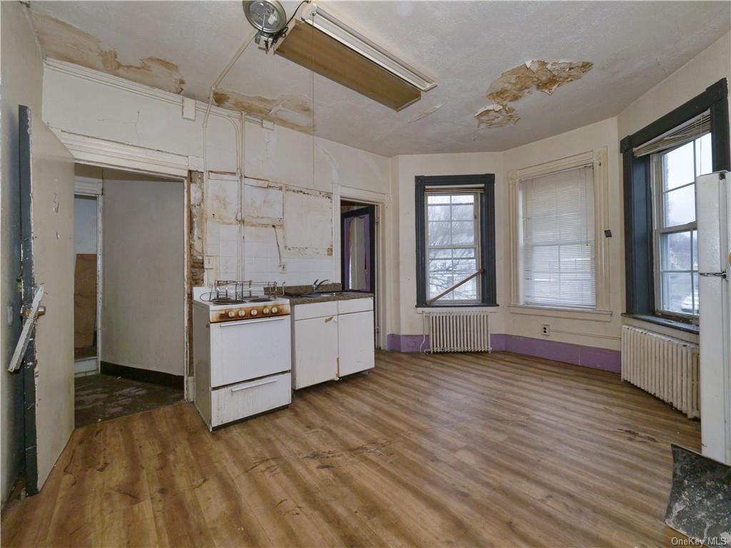 Four Family Broadway  Orange, NY 12550, MLS-H6234321-6