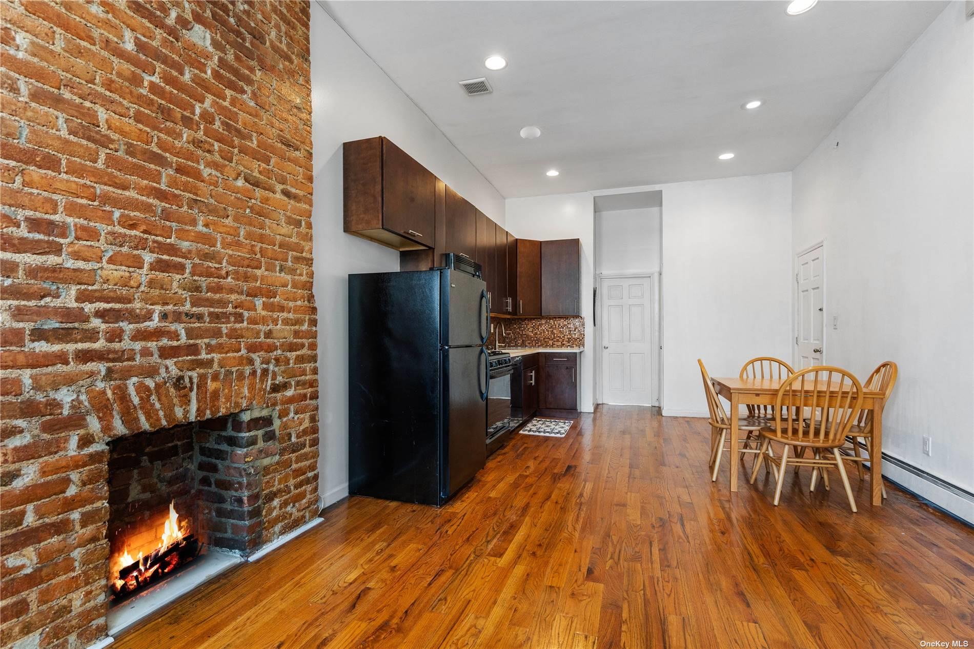 Two Family Putnam  Brooklyn, NY 11221, MLS-3481378-6