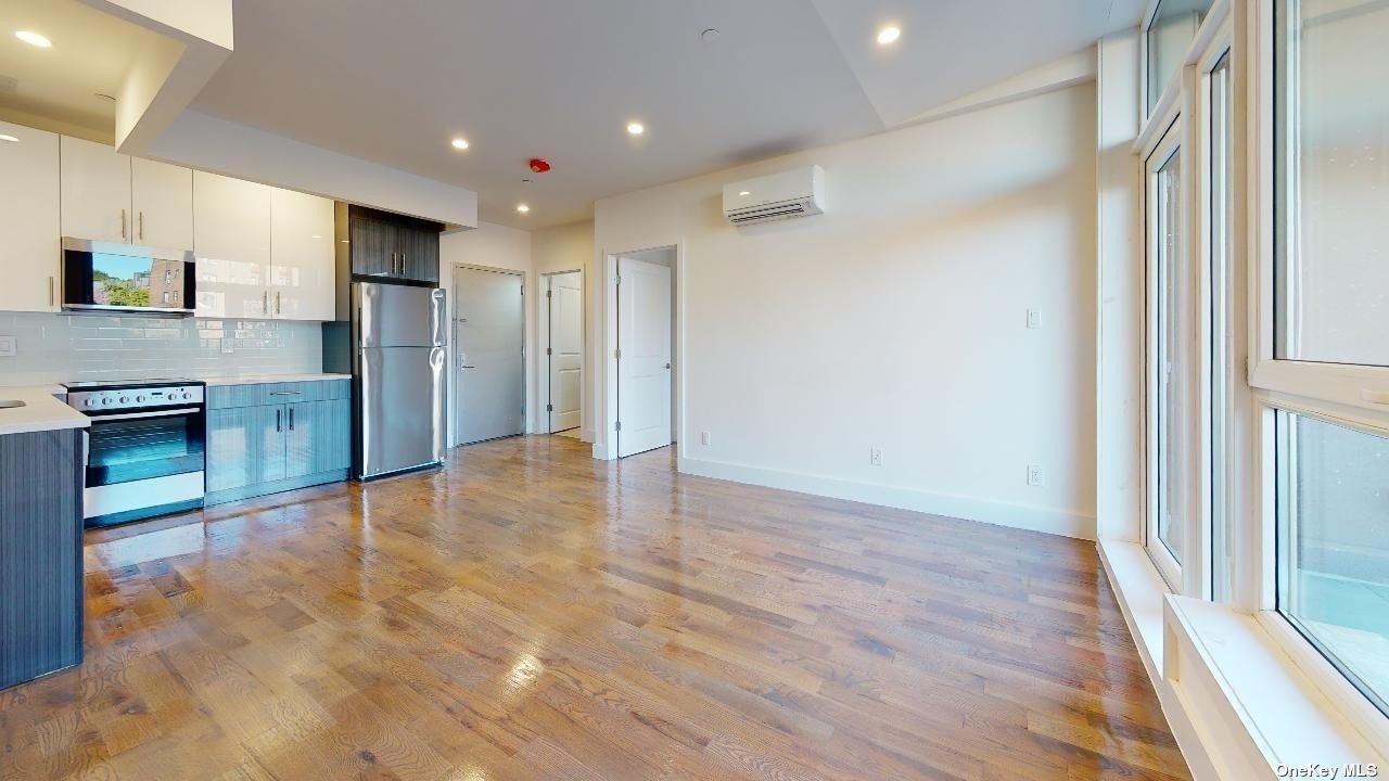 Apartment Queens  Queens, NY 11435, MLS-3517403-6