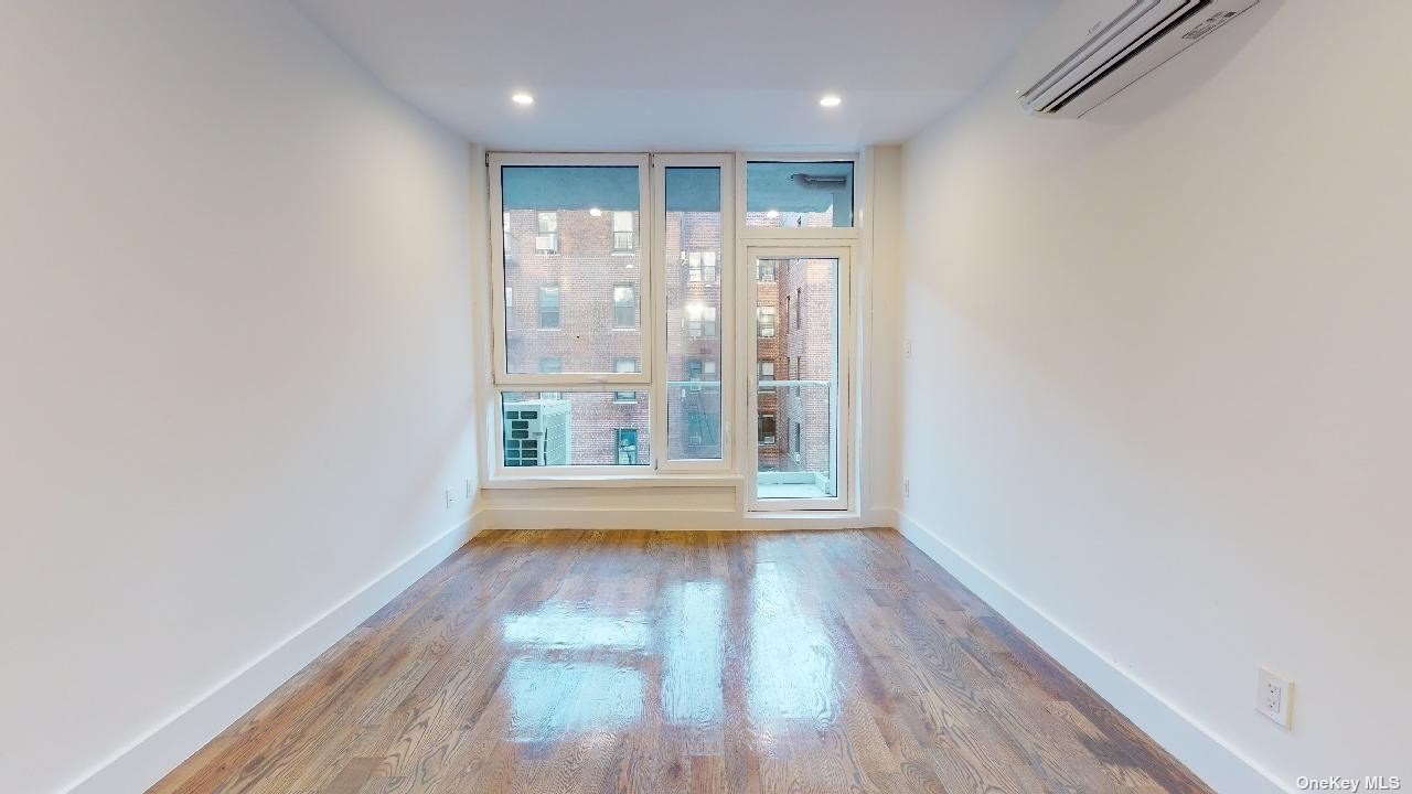 Apartment Queens  Queens, NY 11435, MLS-3517427-6