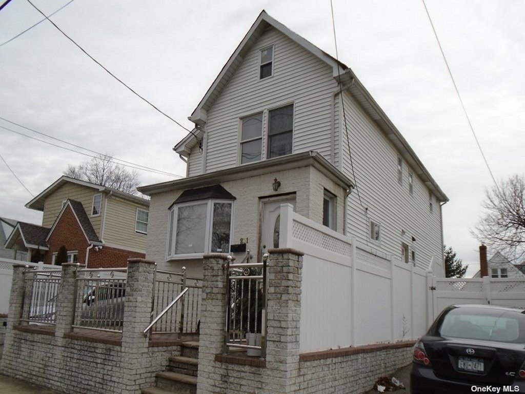 Two Family Lehrer  Nassau, NY 11003, MLS-3453501-6