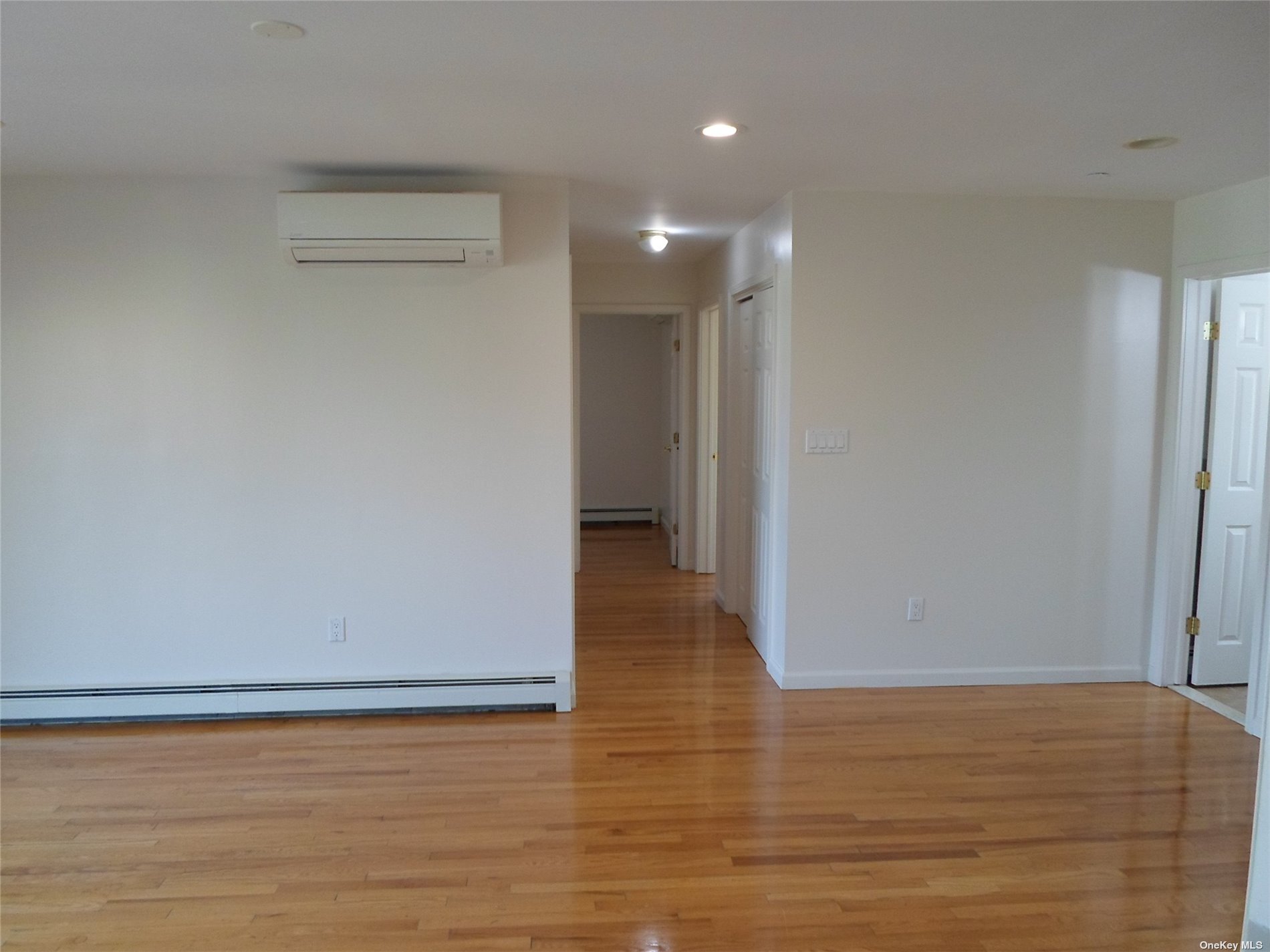 Condo 25th Ave  Queens, NY 11356, MLS-3516667-6