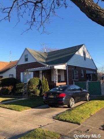 Single Family Haddon  Nassau, NY 11040, MLS-3520750-6